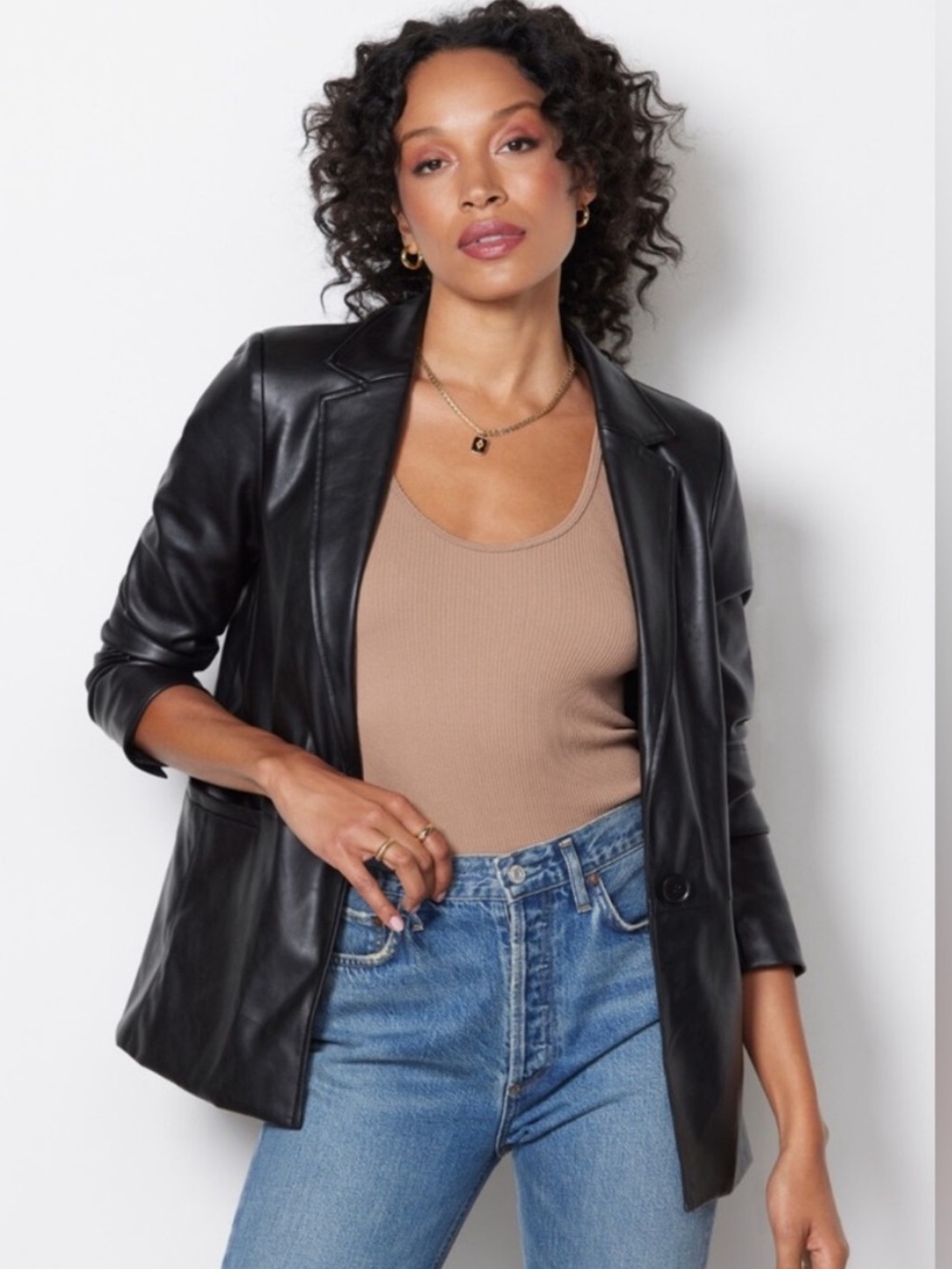 EVEREVE Perry St. Vegan Leather Black Button Front Blazer